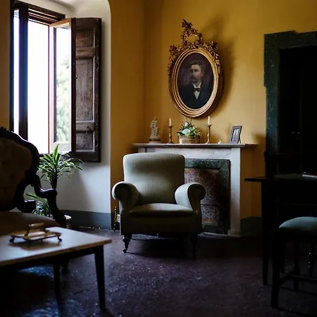 מלון Relais Giusso 3*