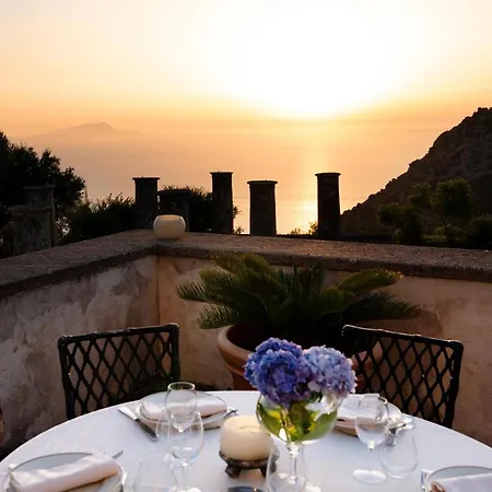 Relais Giusso 3* فيكو إيكوينس