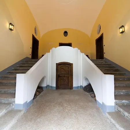 Relais Giusso فندق