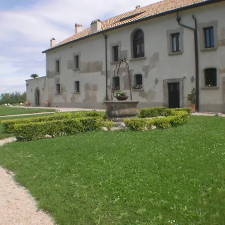 Relais Giusso فندق فيكو إيكوينس