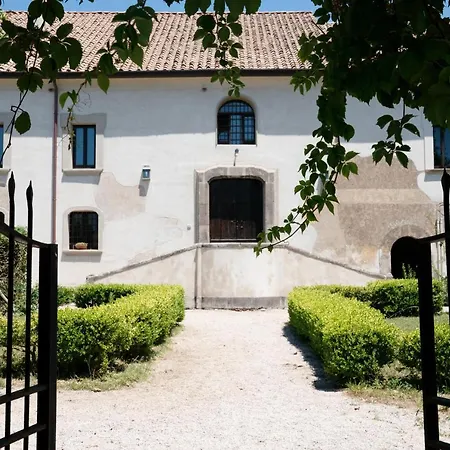 Relais Giusso فيكو إيكوينس