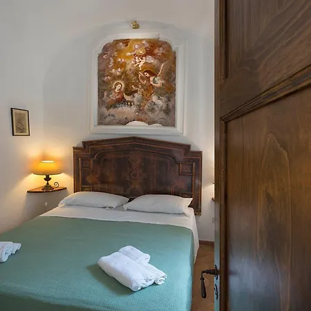 Relais Giusso ויקו אקוונסה
