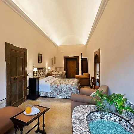 Hotel Relais Giusso 3*