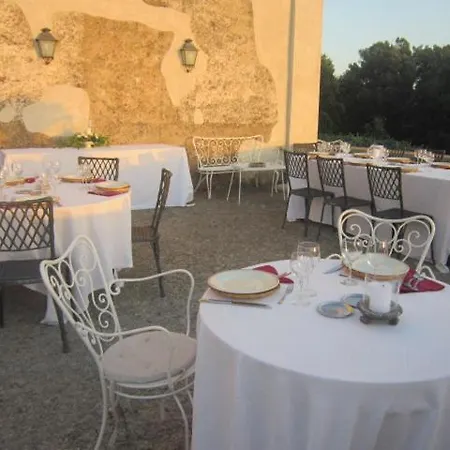 Hotel Relais Giusso 3*