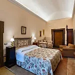 Relais Giusso ホテル 3*