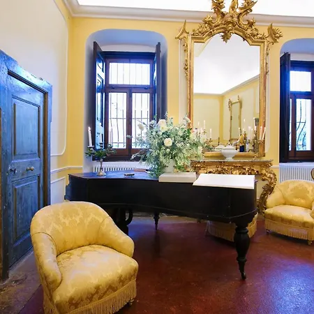 Hotel Relais Giusso 3*