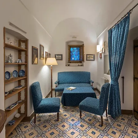 Relais Giusso Hotel 3*